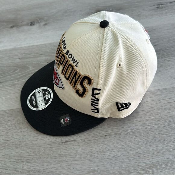 New Era Kansas City Chiefs Super Bowl LVIII Champions Adjust Cream OS NWT - Picture 9 of 9